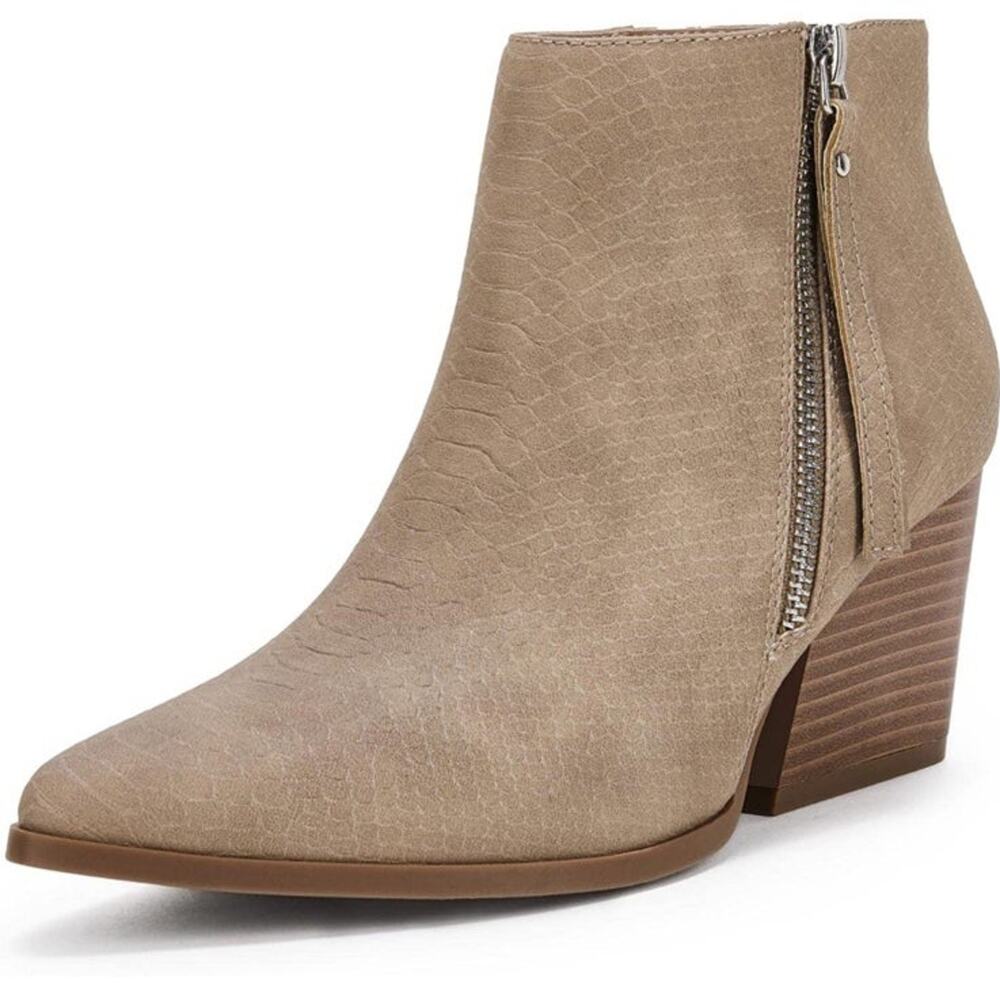 Womens Chelsea boots